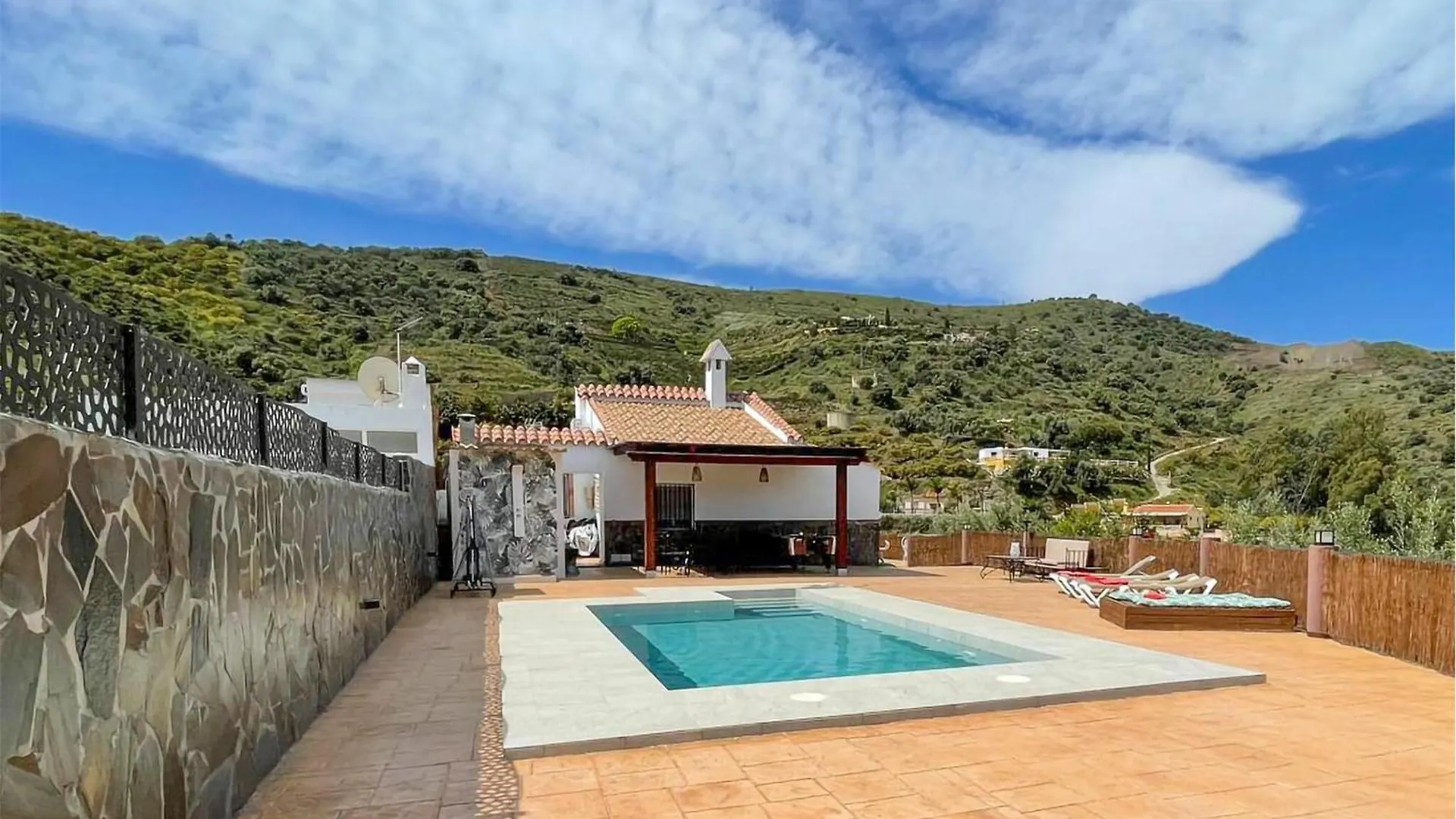 Beautiful Home In Torrox With Swimming Pool 0*,  스페인